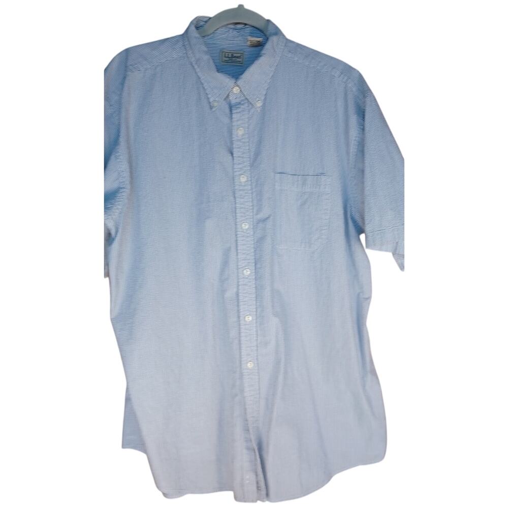 L.L. Bean Men's XL Blue Striped Short Sleeve Button Down Shirt Vacation Casual